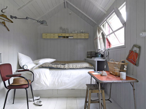 Friday Interior Tonic: 5 Small Bedroom Designs to Make Your Interior ...